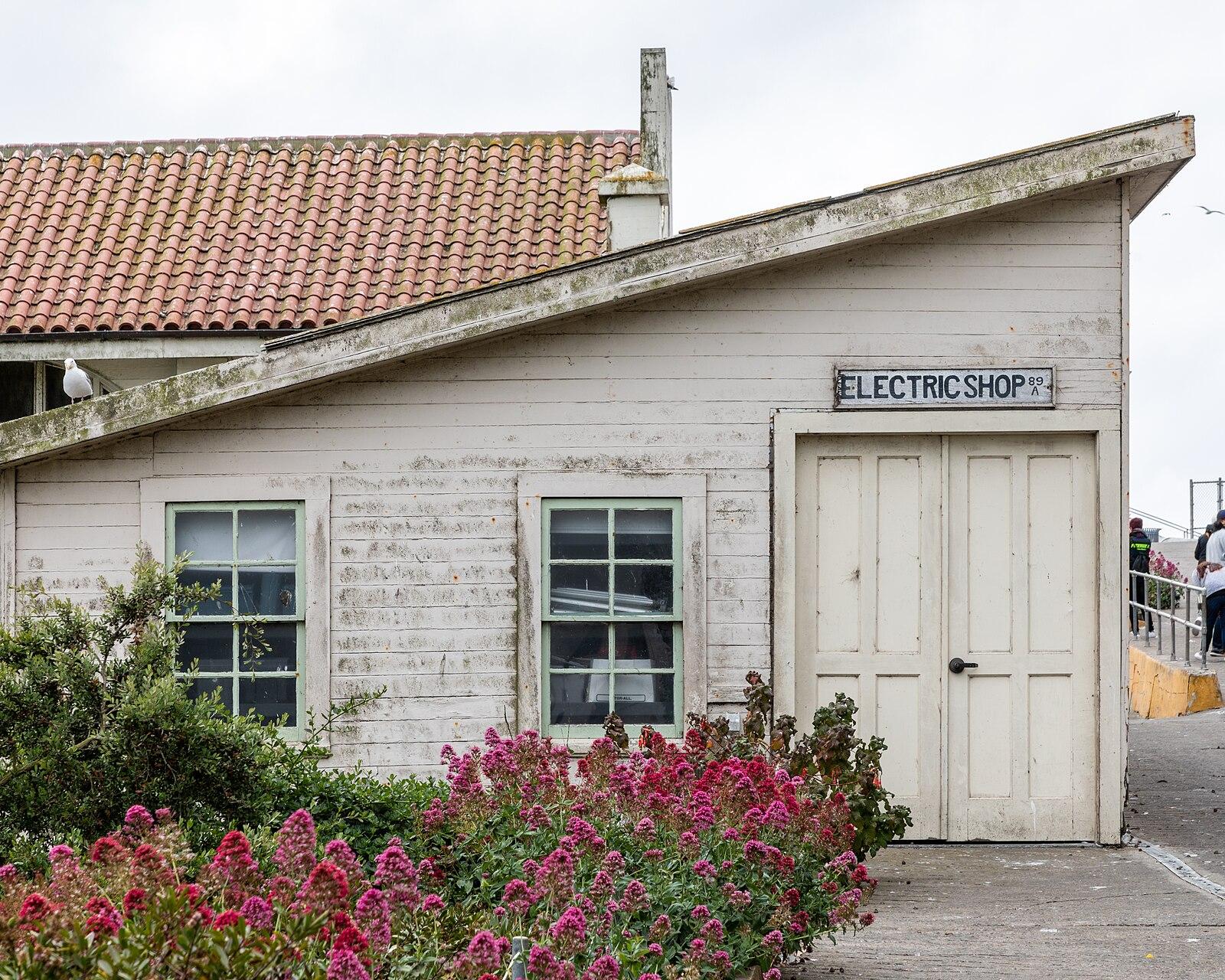 San Francisco (CA, USA), Alcatraz, Electric Shop 2022 3098